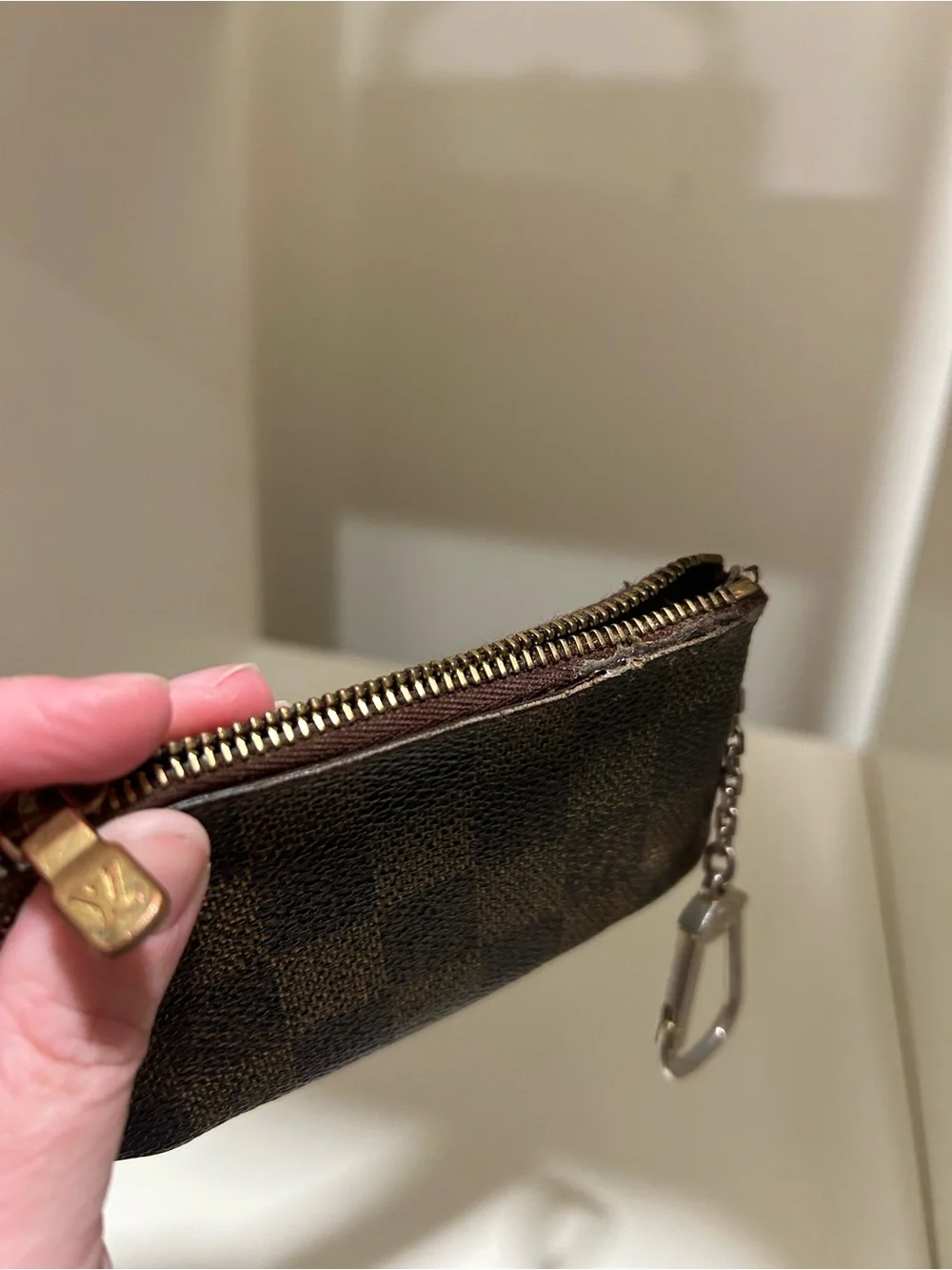 Authentic Louis Vuitton Cles Key Pouch